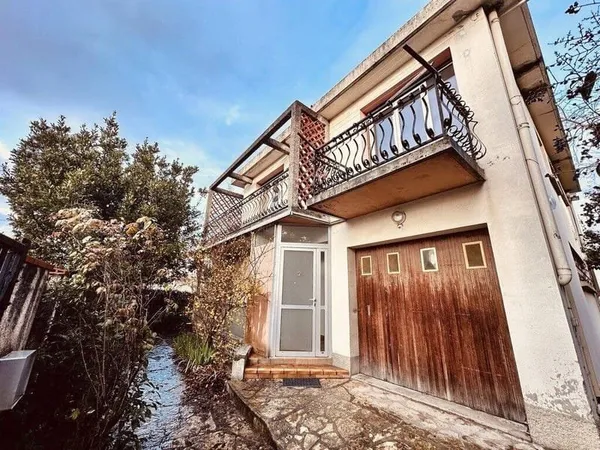 Maison 6 pièces 160 m²
