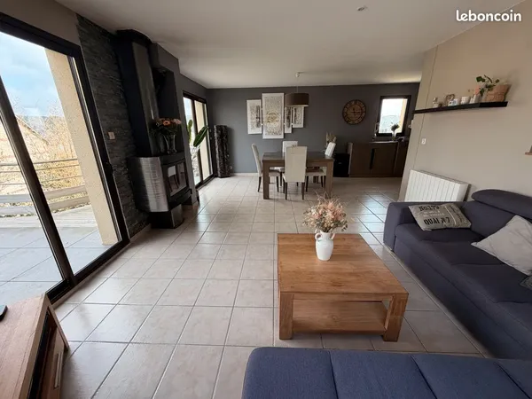 Maison vue mer et ville