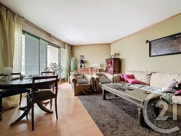 Appartement 3 pièces 77 m²