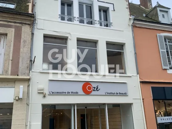 À louer - locaux de 150 m² à Châteaudun