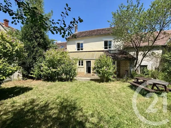 Maison 6 pièces 212 m²