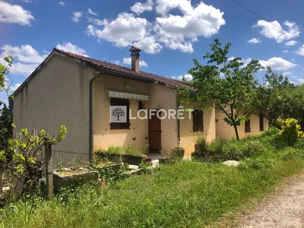 Maison 7 pièces avec garage et jardin