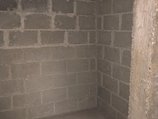 Vends 2 caves résidence Claircigny