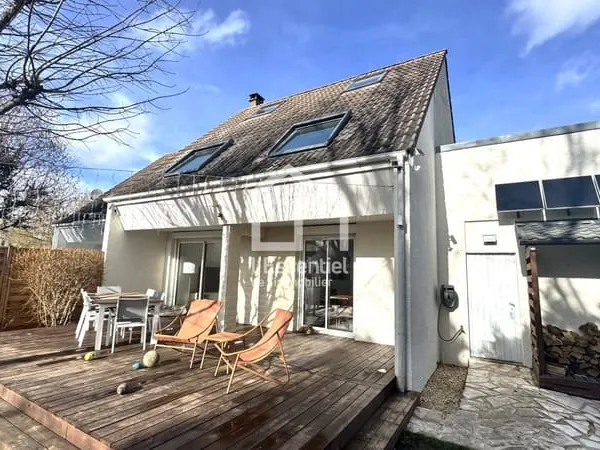 Maison Verneuil Sur Seine 6pcs 100m² habitable et 131 m² utiles