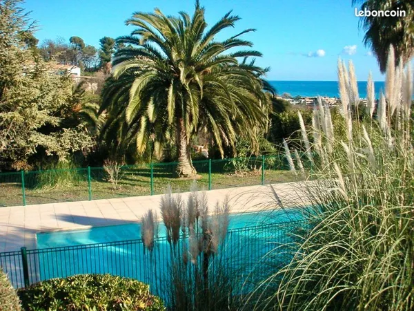 Exclusivité 2 Pièces avec locataire en place Vue Mer Villeneuve-Loubet proche Amadeus piscine parkin