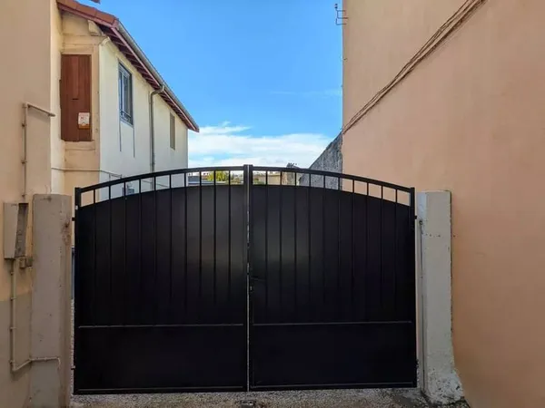 Parking 10 m²