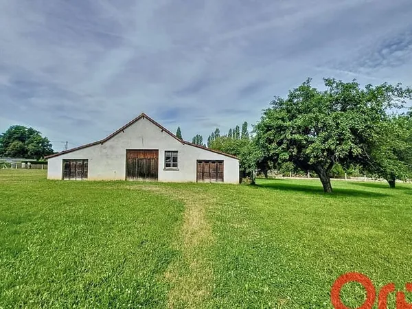 Maison 2 pièces 210 m²