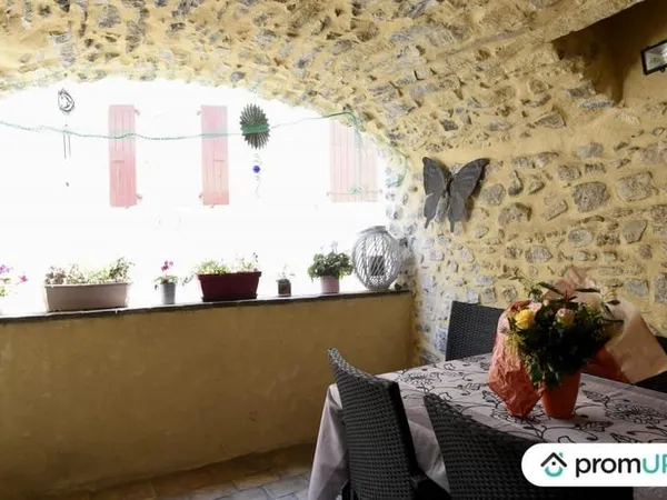 Maison de ville de 150 m2 à Les Mages