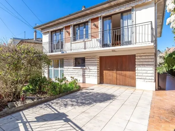 Maison 5 pièces 130 m²