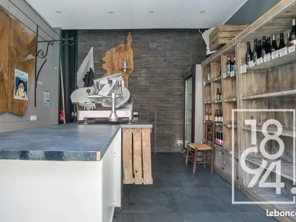 Commerce épicerie 32 m²