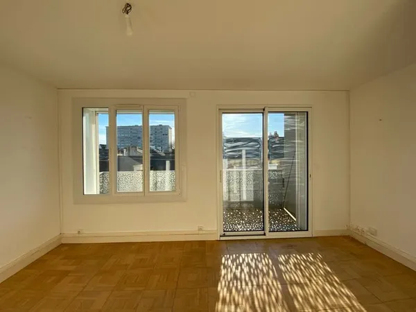 Beau T3 proche toutes commodités proche quartier Hauts Pavés