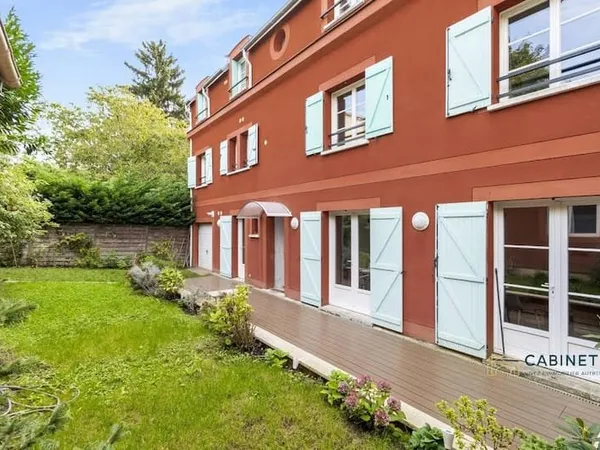 Maison 7 pièces 142 m²