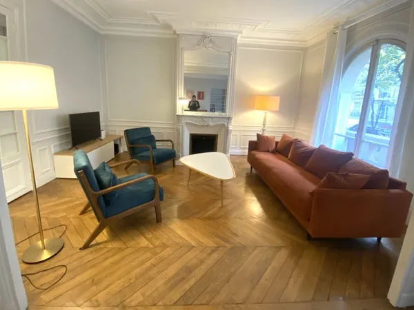 Loue appartement 115m² Paris 15ème - Convention / Boucicaut