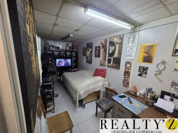 Boutique 72 m²