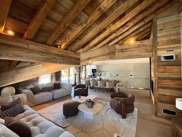 APPARTEMENT 5 PIECES DERNIER ETAGE - BELLE AURORE