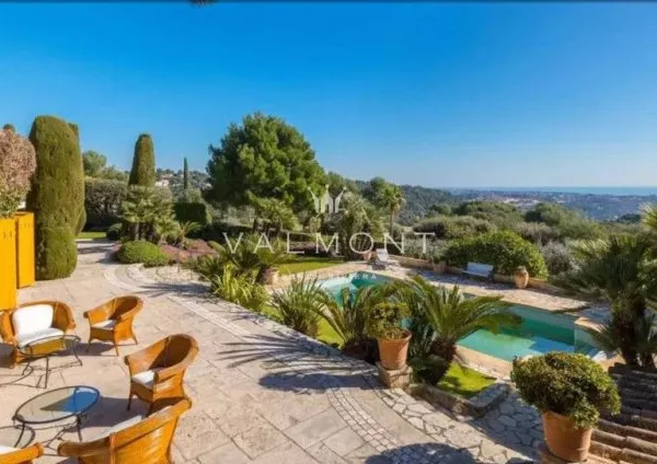 Villa 285 m²