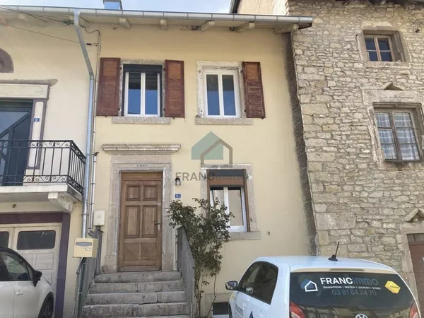 MAISON DE VILLAGE -