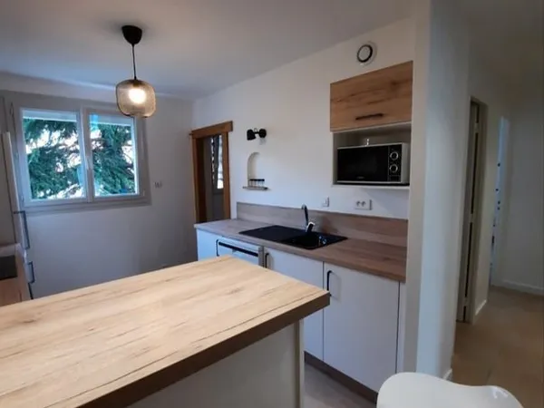 Chambre en collocation avec salle de bain privative