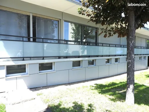 Studio entièrement meublé proche facultés Clermont-Ferrand