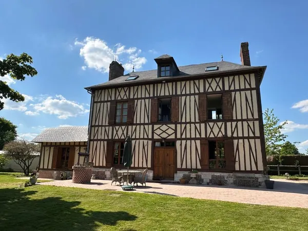 Elégante dans son parc