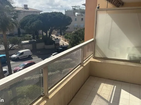 Studio 1 pièce 20 m²