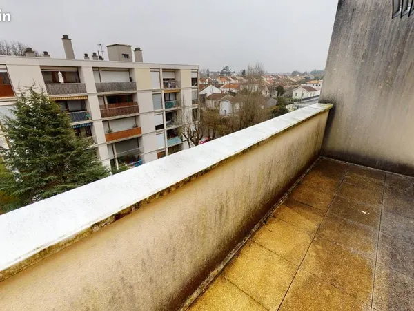 Chambre 4 pièces 88 m²
