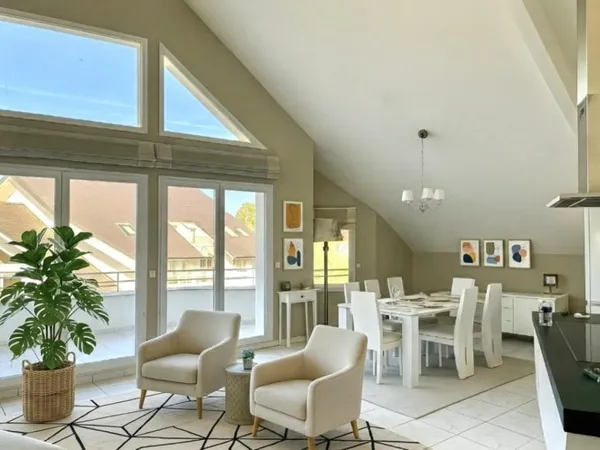 APPARTEMENT T4 134 M2 - DIVONA PARK - CATHÉDRALE
