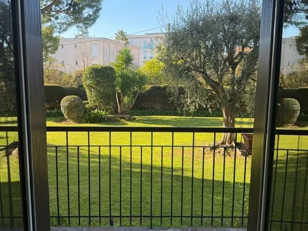 Cagnes-sur-Mer (Vespin) - Appartement 3 pièces • 60 m² • Garage • Cave