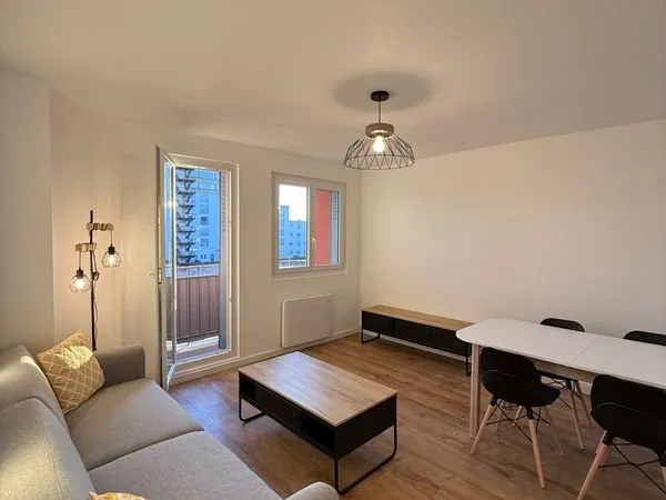 Appartement Meublé T3 Entièrement rénové - 53m2 - Centre Ville Tarbes