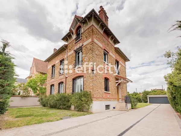 Maison et villa de prestige Vente Ablon-sur-Seine 9p 232m² 879000€