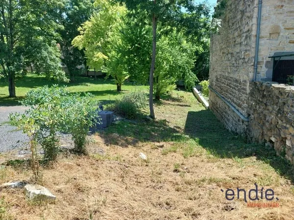 Terrain à bâtir Vente Clémensat  165m² 9500€