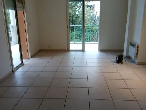 Location hyeres