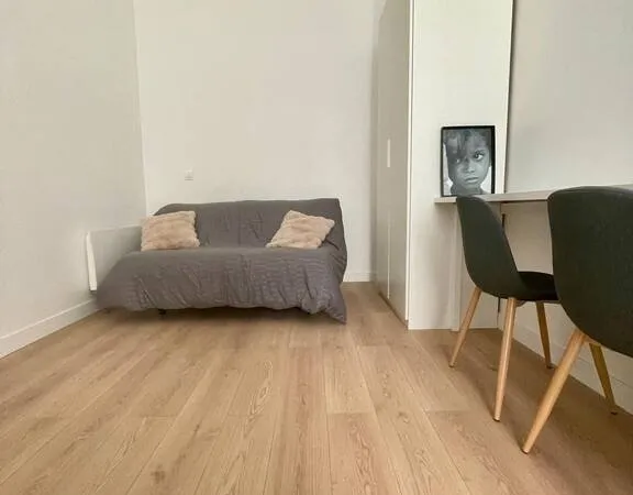 Studio 1 pièce 20 m²