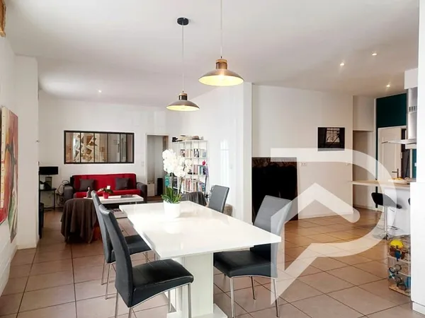 Appartement Sete 4 pièce(s) 115 m2