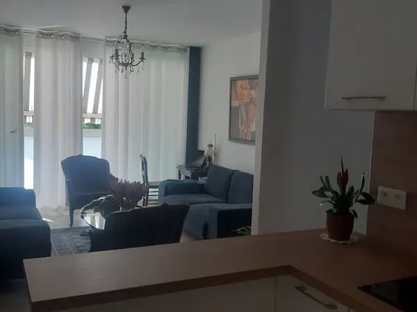 Appartement t4 merignac hyper centre