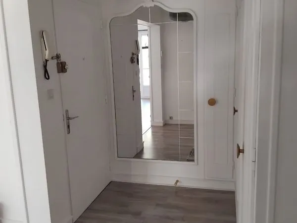 Particulier vend Appartement T3 de 66m2