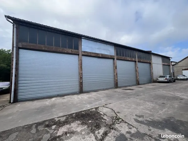 Local 343 m² Jarménil