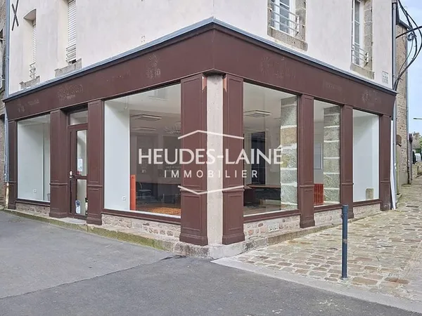 Local commercial 107.90 m2 50300 Avranches