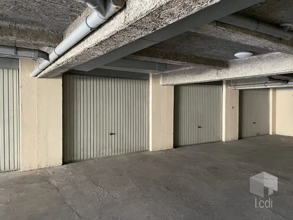 MONTÉLIMAR, garage de 15,5m2