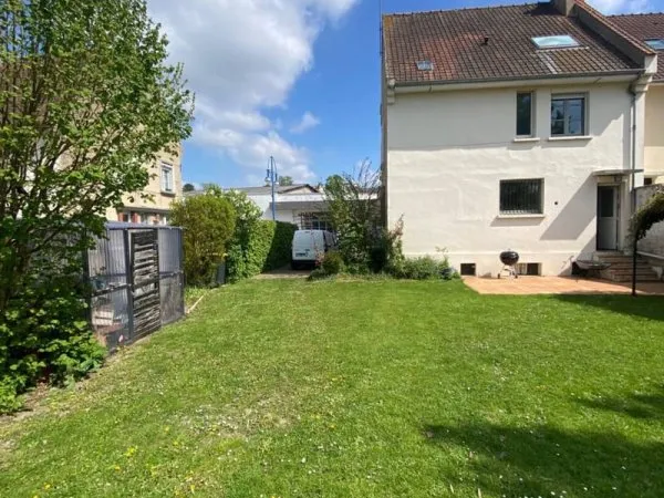 Maison 5 pièces 148 m²