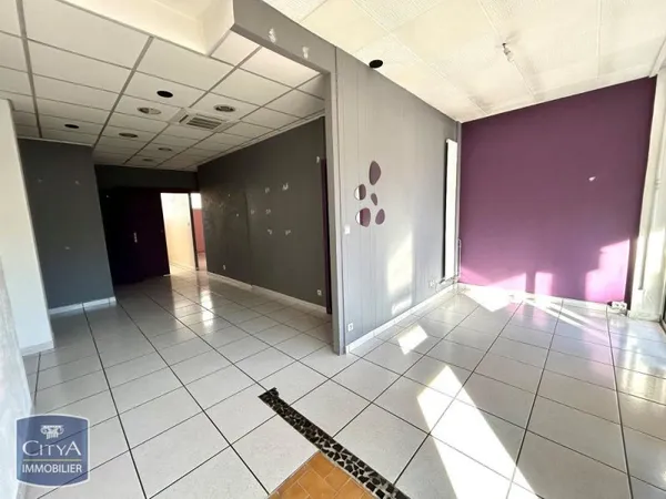 Location / Local commercial - 60 m²