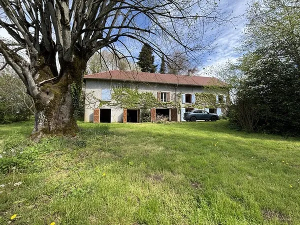 Maison 135 m2 - 3 chambres - 2000 m2 Terrain