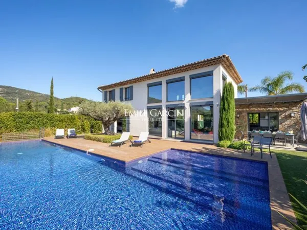 Villa de charme à la location - Grimaud - Campagne environnante