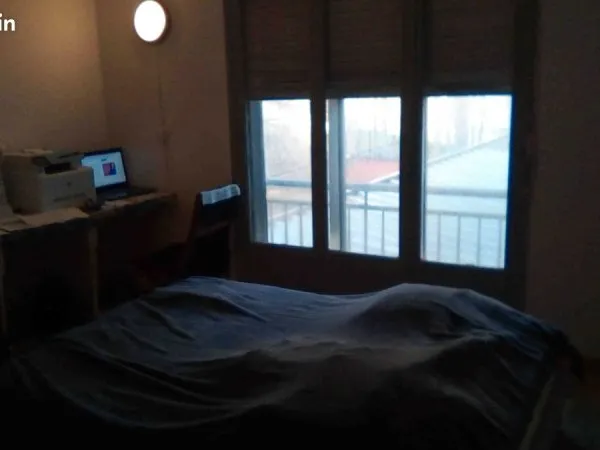Loue une chambre dans appartement pour étudiant(e)