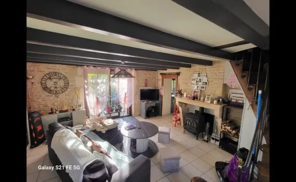 Belle maison en pierres