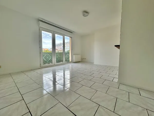 Toulouse, Quartier Soupetard, T2 41.56 m2 avec garage et cav