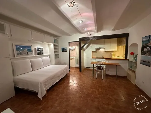 Studio 1 pièce 24 m²