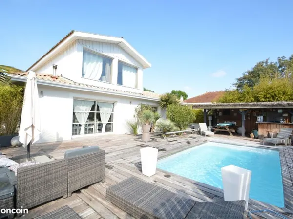 Maison 6 pièces 144 m²