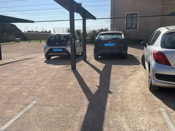 Stationnement Location Mâcon   55€