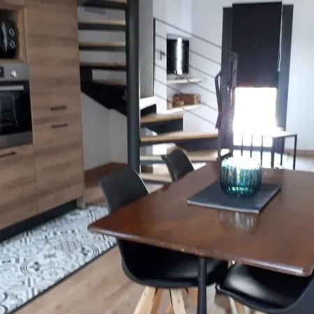 Duplex meublée, durée déterminée